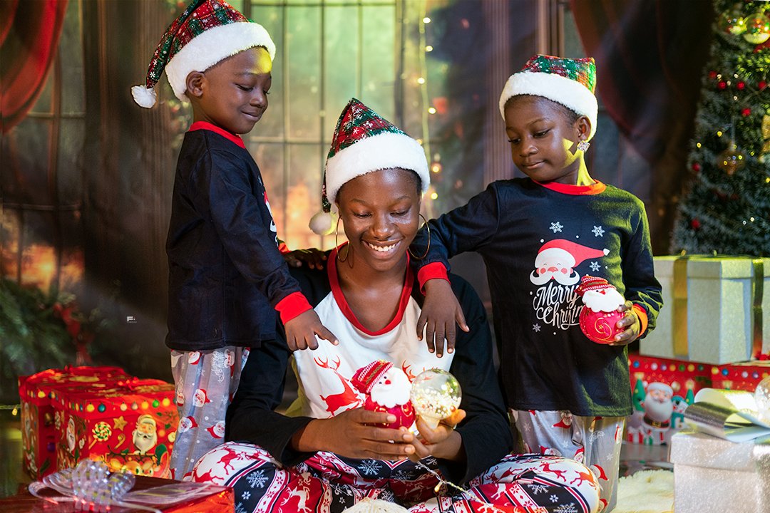 Merry Christmas 🎄

Photographed by me for <a href="/Flashback_IMGs/">Flashback Images</a> 

Follow this link for more: instagram.com/flashbackimage…