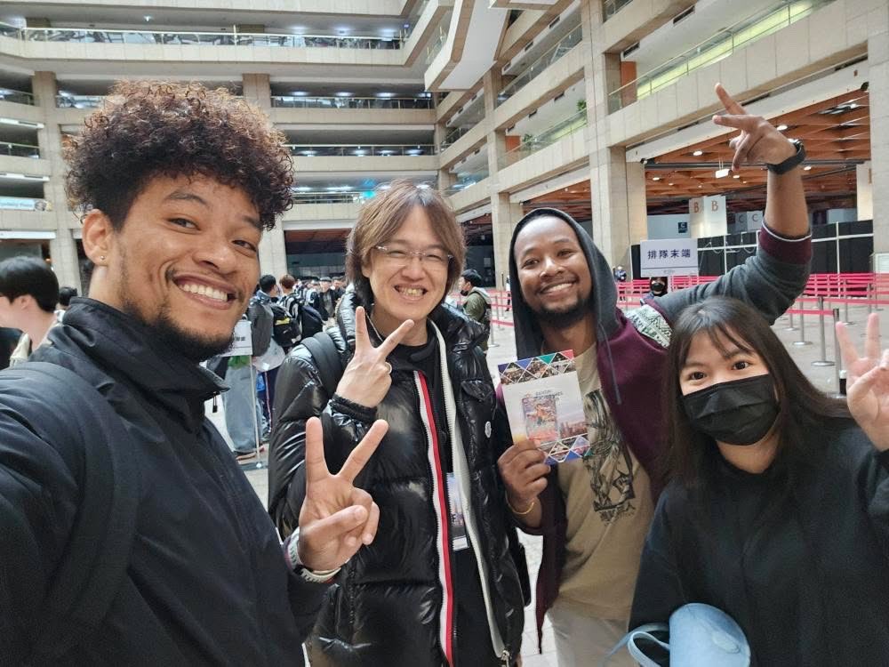 jackller's tweet image. 生まれました!
今年も無事に歳を取ることが出来ました!
1年で飛行機に70回以上乗ったのは人生初かも……
来年も元気に海外渡航出来ることを祈ってこれからも頑張ります
ちなみに47歳(^^)/
ぜひ通りすがりの人もいいねボタン押してあげてください!