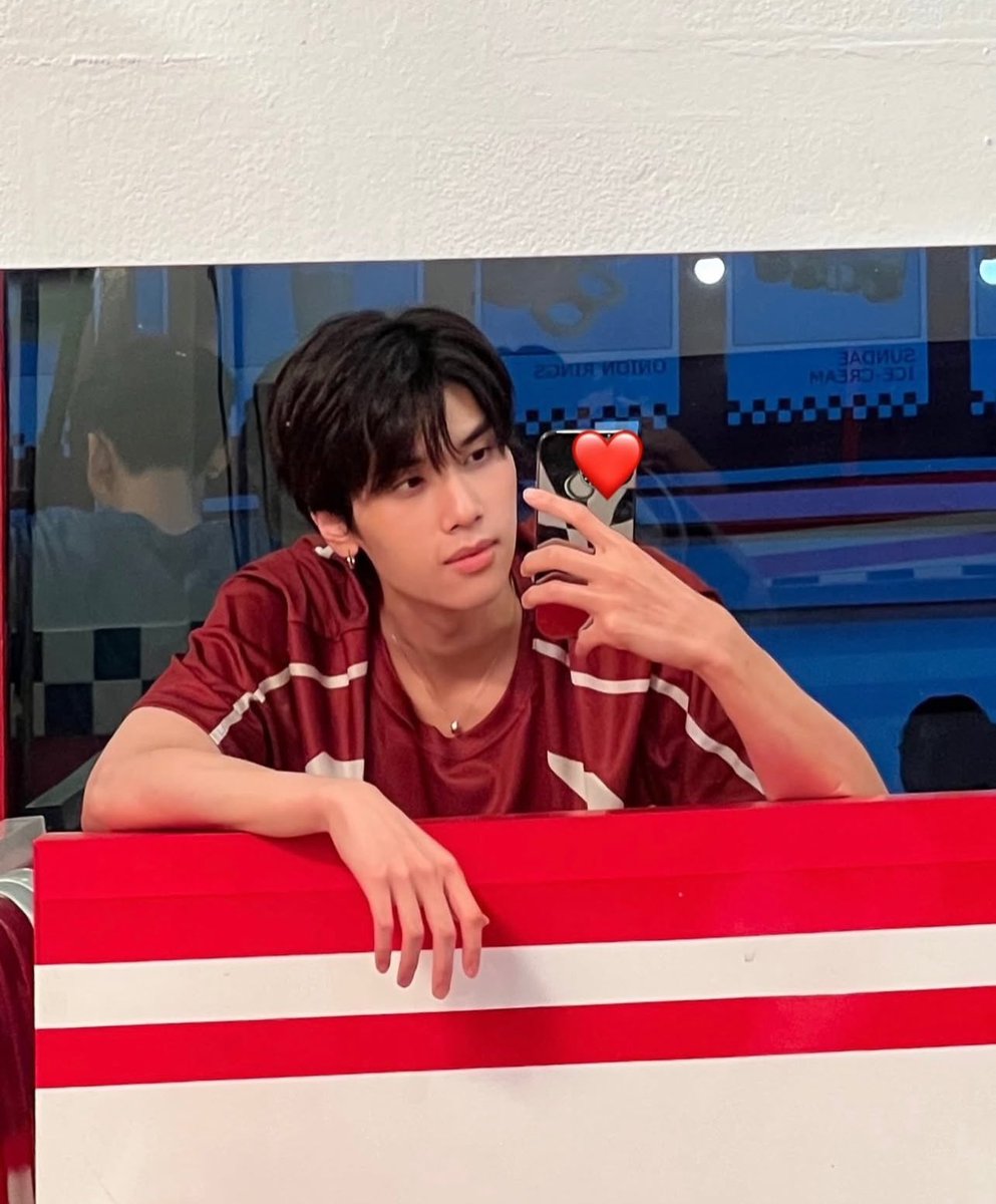 dunknatachai's tweet image. dance with me? #TheHeartKillersEP6