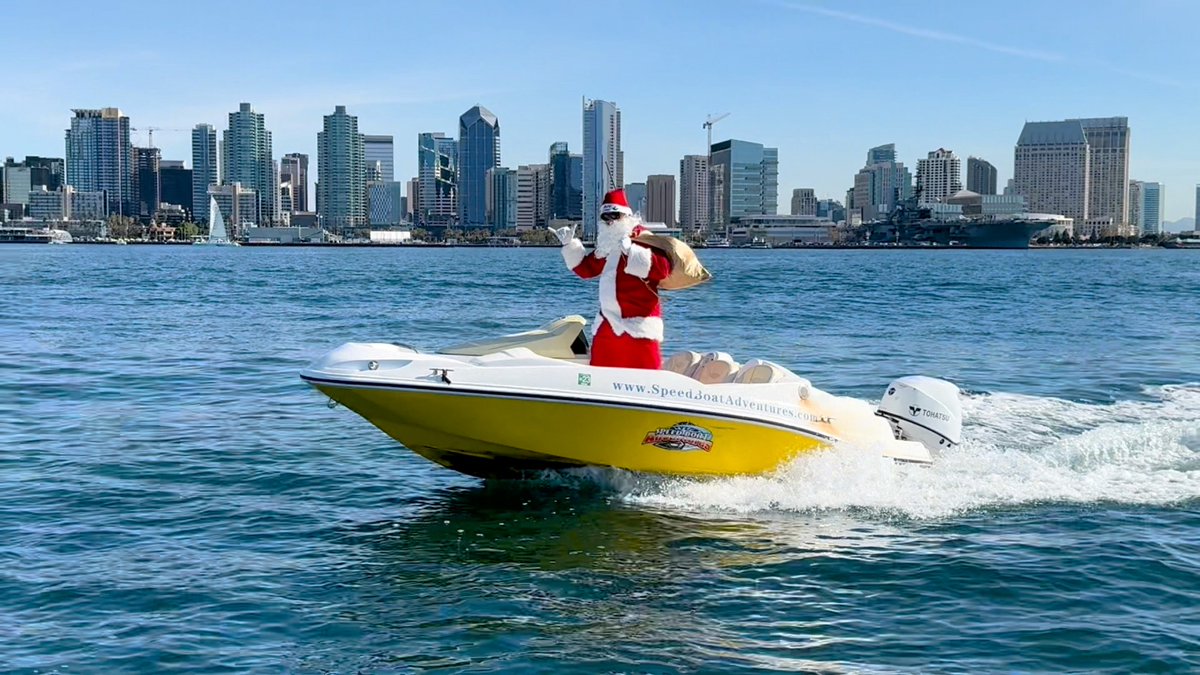 SDspeedboat's tweet photo. Merry Christmas from Speedboat Adventures 🎅 https://t.co/qljksG6Hbw