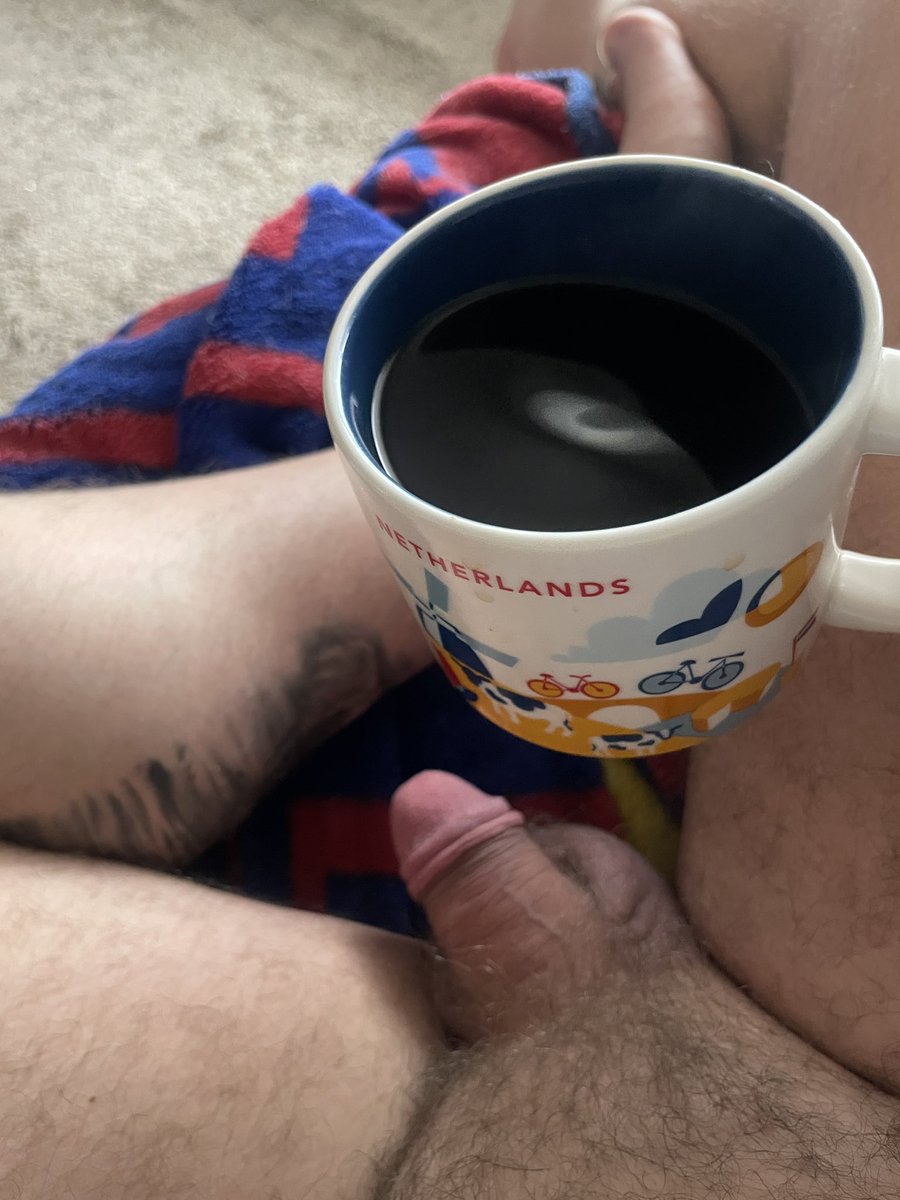 gunclebeebs's tweet photo. Christmas coffee https://t.co/caSIt65Dlt