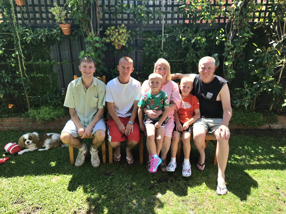 RANDOM HOOPS tweet media