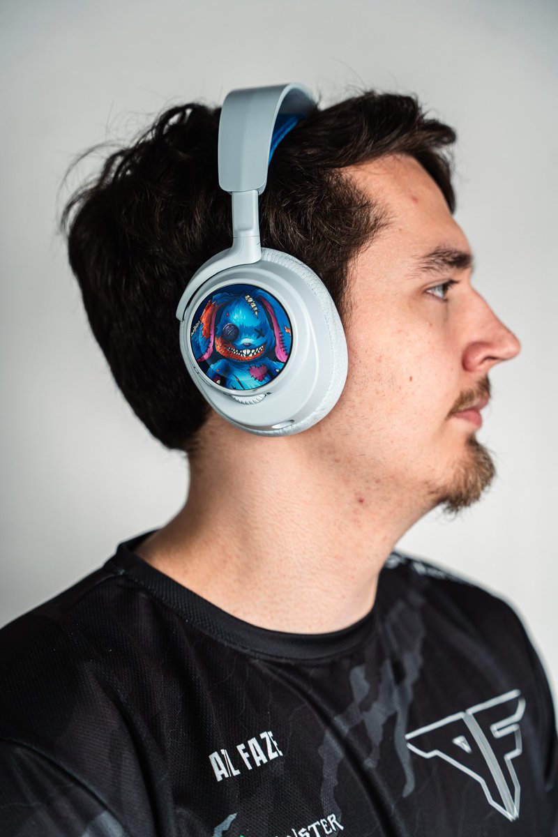 Atlanta FaZe (@atlfaze) on Twitter photo 🎄 CHRISTMAS GIVEAWAY 🎄
- Arctis Nova 7 Headset
- Custom BO6 Speaker Tags
- Must follow <a href="/ATLFaZe/">Atlanta FaZe</a> <a href="/SteelSeries/">SteelSeries</a>
- Like and RT
- Reply with what you got for Christmas
Winner will be selected Jan 1st! 🎁 🎄 CHRISTMAS GIVEAWAY 🎄
- Arctis Nova 7 Headset
- Custom BO6 Speaker Tags
- Must follow <a href="/ATLFaZe/">Atlanta FaZe</a> <a href="/SteelSeries/">SteelSeries</a>
- Like and RT
- Reply with what you got for Christmas
Winner will be selected Jan 1st! 🎁