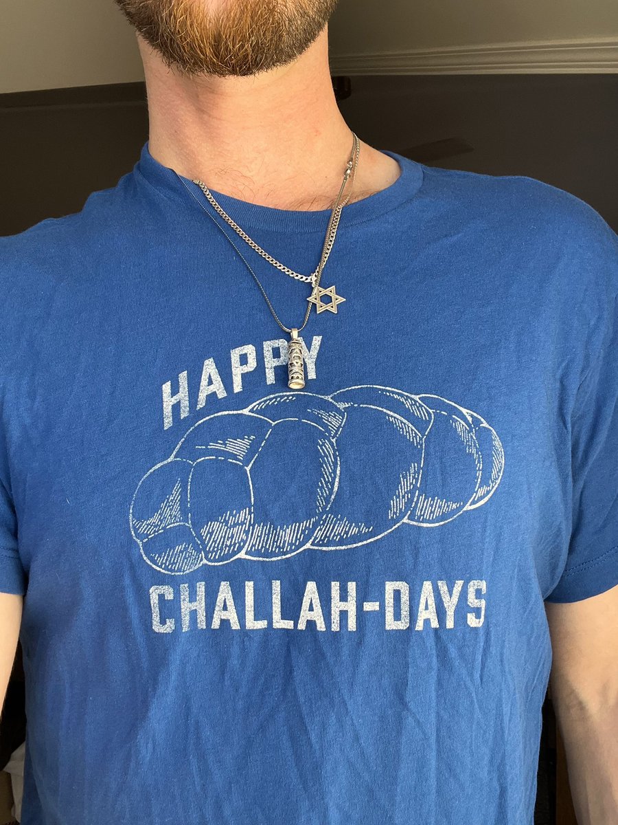 For those of you wondering I’m also half Christmas 🎄