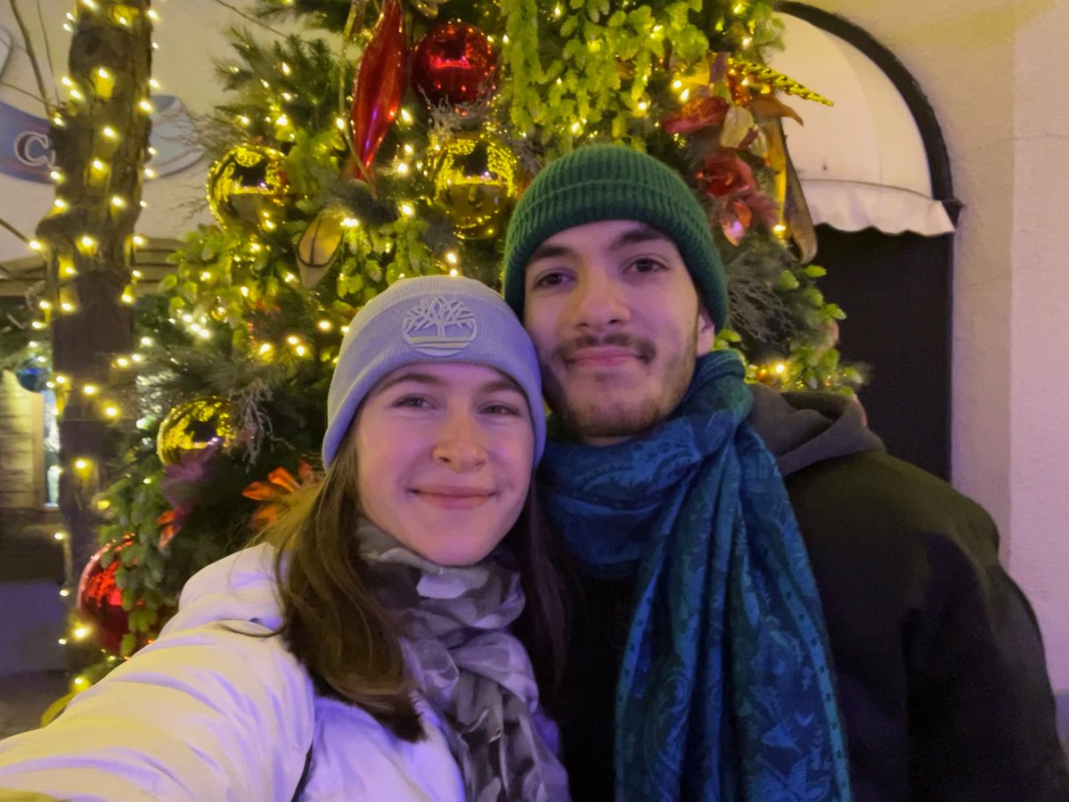 Merry Christmas &amp; Happy Holidays 🎄❤️ 
Thank you all for another amazing year, can’t wait to see what next holds. Back from Vacation on the 30th, streams will be back then too. RLCS season just around the corner as well, gonna be a fun time, see you all soon ❤️