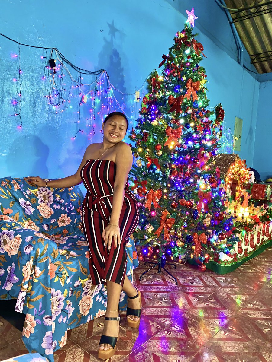 jsilva2522's tweet photo. 🎄 https://t.co/fEBSbG6scQ