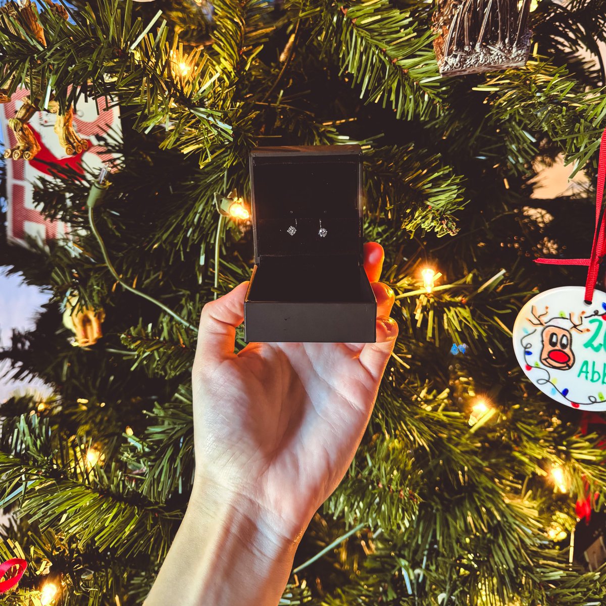 Bre Eazyy tweet media