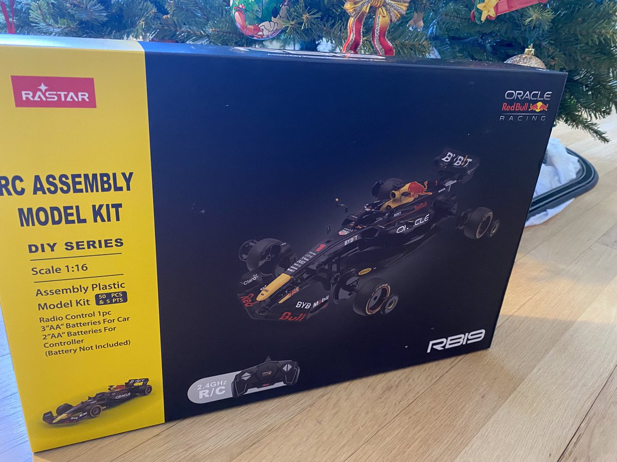 jimmoyer's tweet photo. Yes, @f1dirtyside , there is a Santa Claus… https://t.co/1Yk80ZcQal