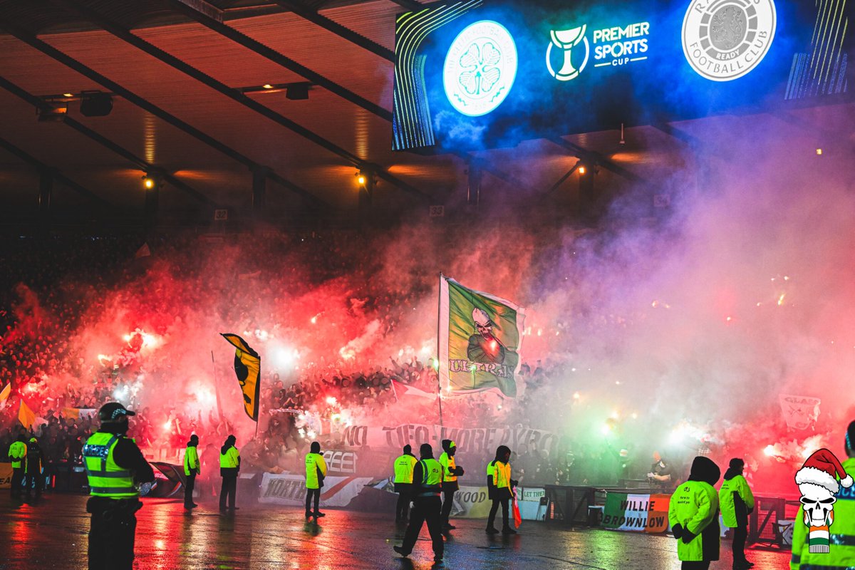 UltrasWorld___'s tweet image. 15.12.2024 | Scottish Cup 🏴󠁧󠁢󠁳󠁣󠁴󠁿💥🏆
Glasgow Celtic vs Rangers FC

#celticfc #greenbrigade #pyroshow