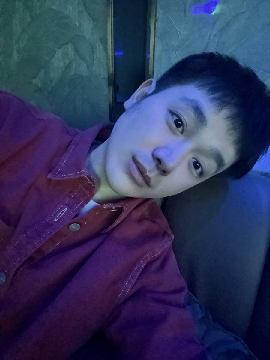 zyffann's tweet photo. 🎄 https://t.co/2sd5piMuLW