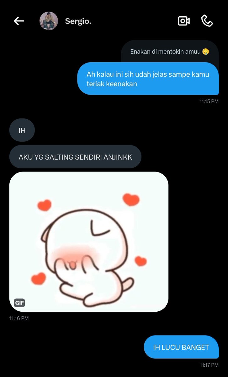 ⠀⠀⠀

/ Niat hati mau dirty talk cuman gajadi soalnya malah ngeliat orang salting gemes 😭🫵🏻

⠀⠀