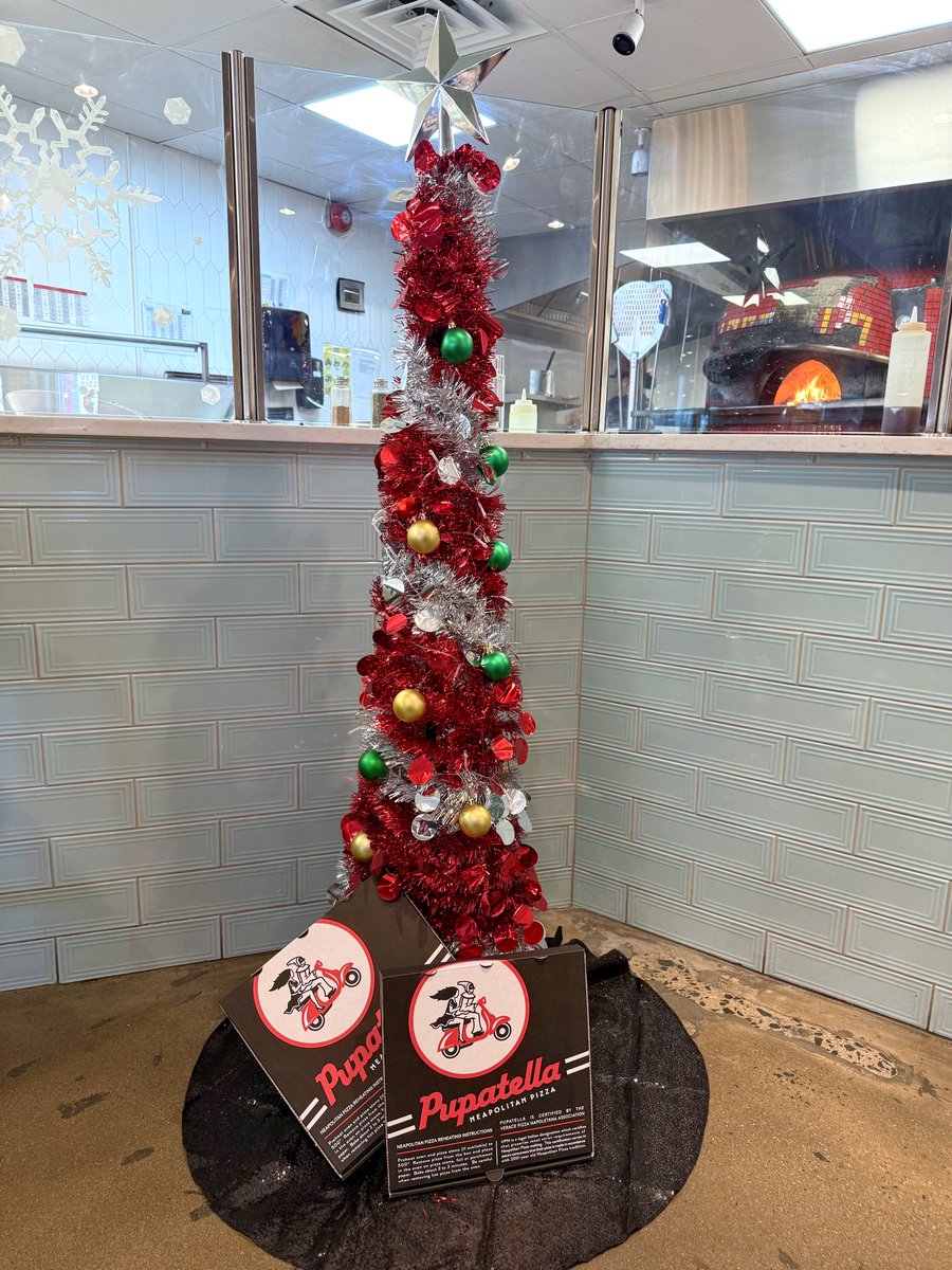 Buone Feste! From our Pupatella family to yours, wishing you a happy holiday season!