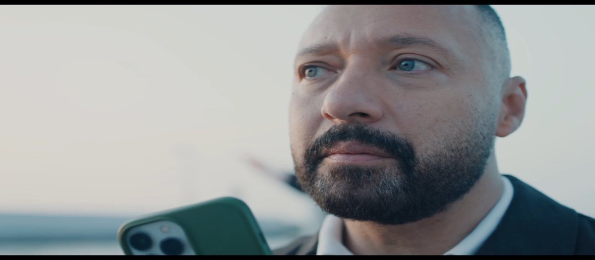 رضوي معدتش بترد علي عمر ياتري ناويه علي ايه #نقطة_سوده