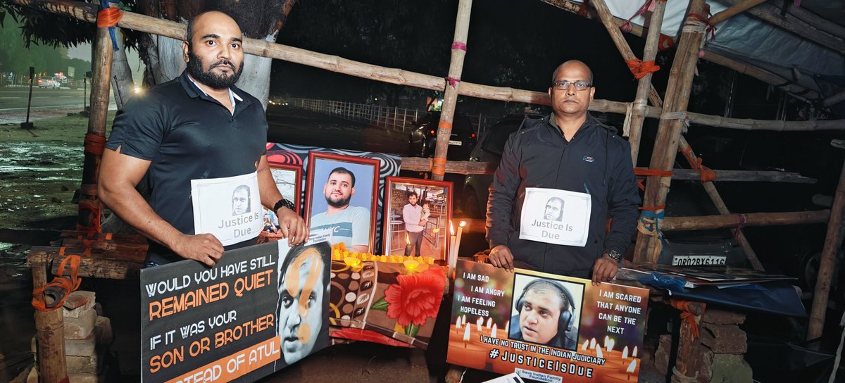suprakashkh's tweet photo. SHAME ON THE COWARD, DEFUNCT, SHAMELESS, SPINELESS, INCAPABLE, INCOMPETENT, INEFFICIENT, INSENSITIVE AND PARASITIC JUDICIARY FOR KILLING MY FRIEND ATUL SUBHASH MERCILESSLY... ASKING HIM BRIBE OF RS. 500000/- https://t.co/T2xliMAfjt