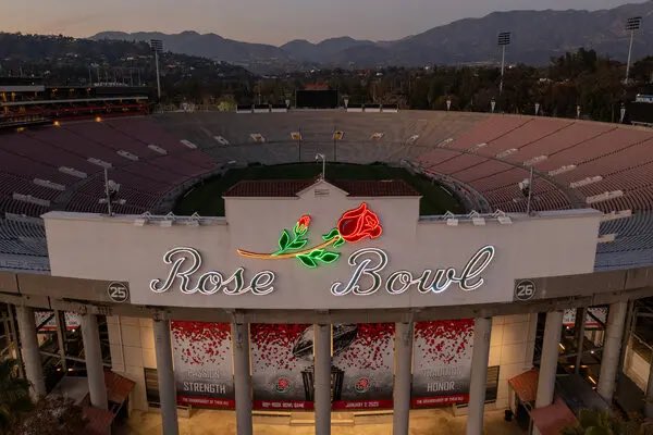 woodyVSworld's tweet photo. 1 week away 🌹 https://t.co/Qjnrs6pMRu