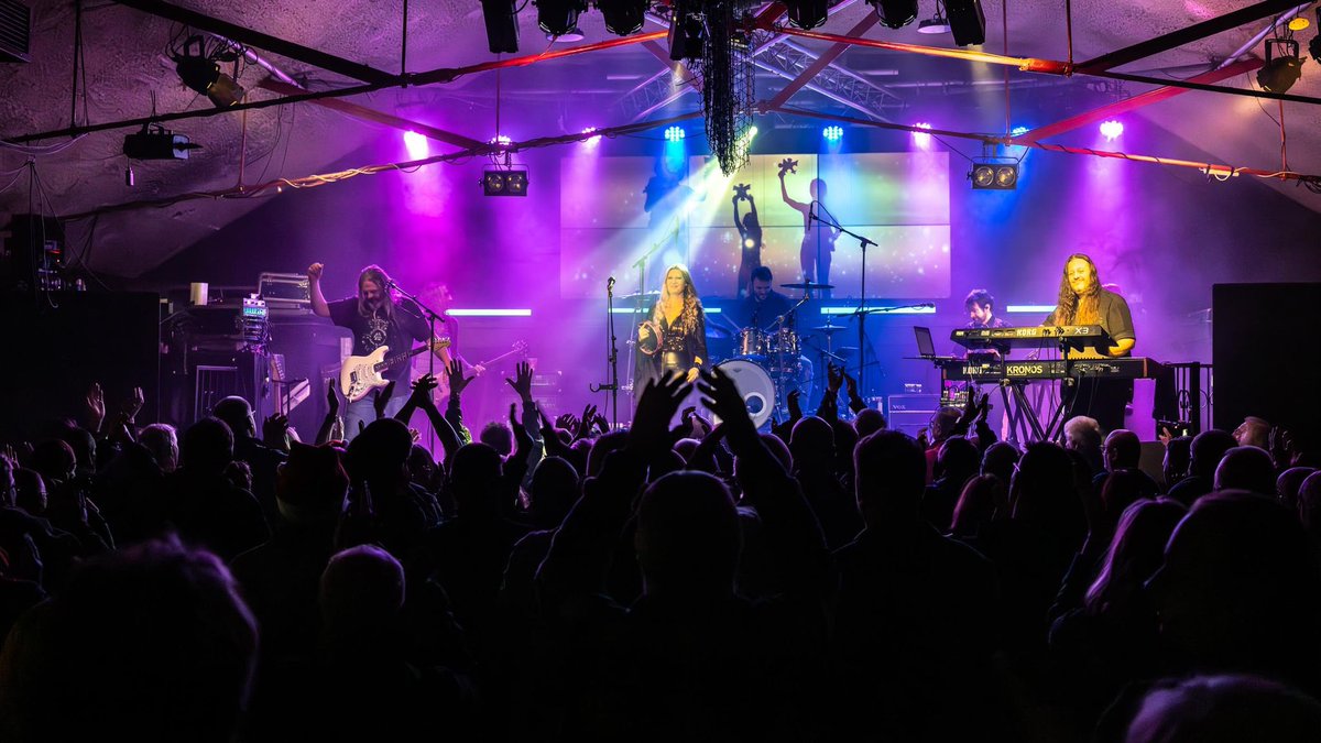 From all of us here at Mostly Autumn we would like to wish everyone a very happy Christmas. Thank you for your incredible support. We cannot wait to share some new material with you in 2025! Photo credits Howard Rankin