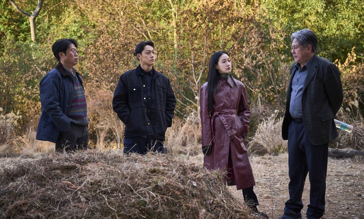 Cinedania (@cinedania) on Twitter photo Reseña de #Exhuma por <a href="/ddsanmarti/">Yo soy Sam</a> , un estupendo thriller sobrenatural coreano que disfrutamos en #Sitges24 y #MolinsdeRei24
cinedania.es/2024/12/exhuma… Reseña de #Exhuma por <a href="/ddsanmarti/">Yo soy Sam</a> , un estupendo thriller sobrenatural coreano que disfrutamos en #Sitges24 y #MolinsdeRei24
cinedania.es/2024/12/exhuma…