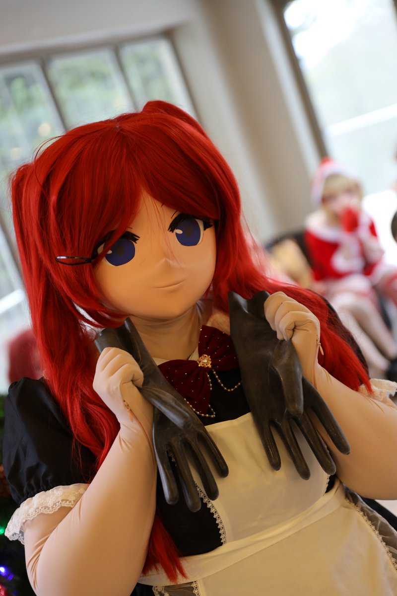 Merry Christmas!!!! hopefully you're all spending it well and got loads of presents X3 i got a pretty neat one back at the xmas meet :3 my latex collection begins XD w/<a href="/ConvolutedKig/">Scarlett</a> 
📸 <a href="/CloudTied/">Cloud Tied</a>