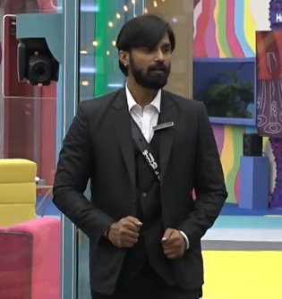 This Episode is All About #Trivikram Maniya😂

As a Manager - Very Entertaining Funny And not letting Guest overpower

As a Guest - All Script drivtic by 3V

Coming to Episode 40Mins of Screen Space 

Overall 3V is on Fire🔥
#BBK11 #BiggBossKannada11 #ColorsKannada #KicchaSudeep