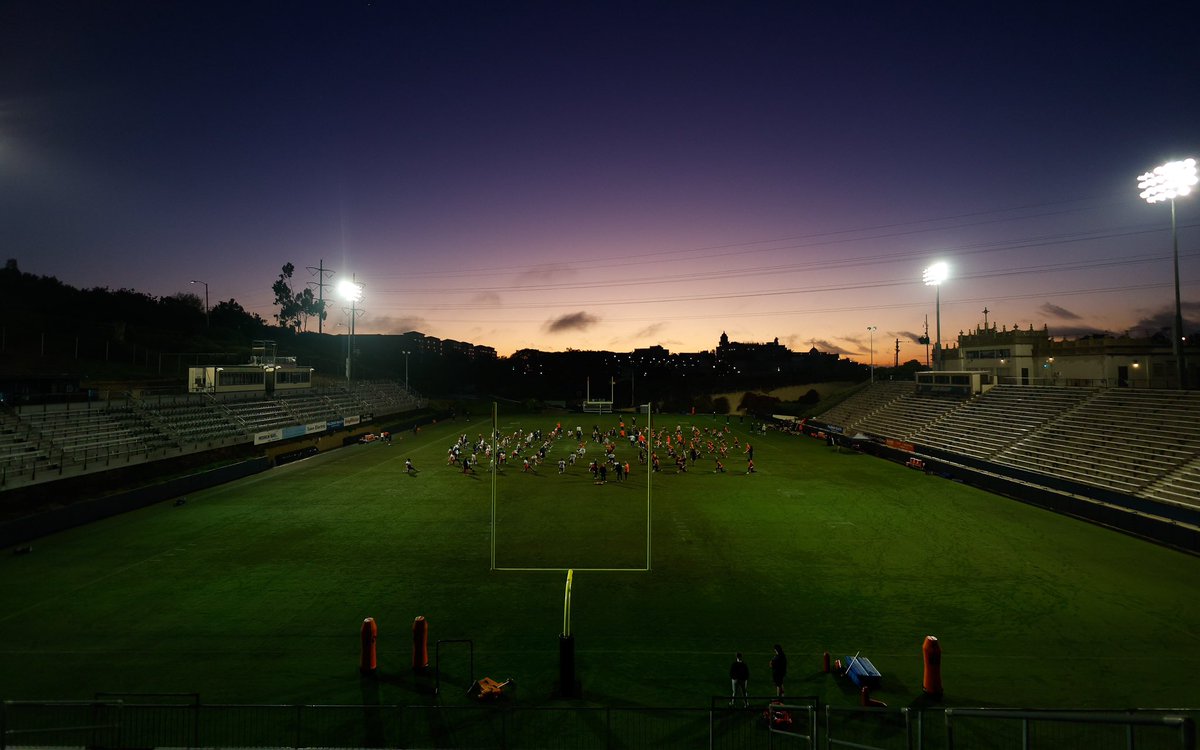 Practice in paradise 🌴✌️🎄

<a href="/holidaybowl/">DIRECTV Holiday Bowl</a> | CUSE.com/bowl