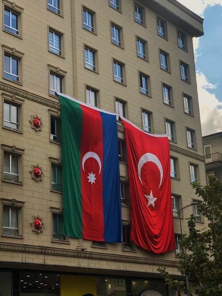 seco3934's tweet photo. Başın sağolsun Azerbaycan. Ölenlere Allah rahmet eylesin, yaralılara acil şifalar diliyorum https://t.co/6kfTUJ7vxb