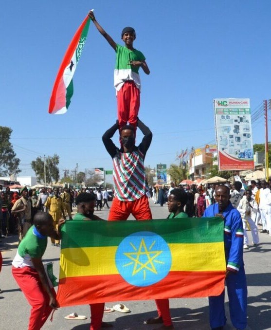 ShewalemAssefa's tweet image. No Place for the Brutal #Massacre of Ethnically #Isaaq Communities in Ethiopia's Somali Region. We Stand United to Fight This Injustice. As Always, #Ethiopians Are by Your Side.

#Somaliland #Ethiopia #SomaliRegion