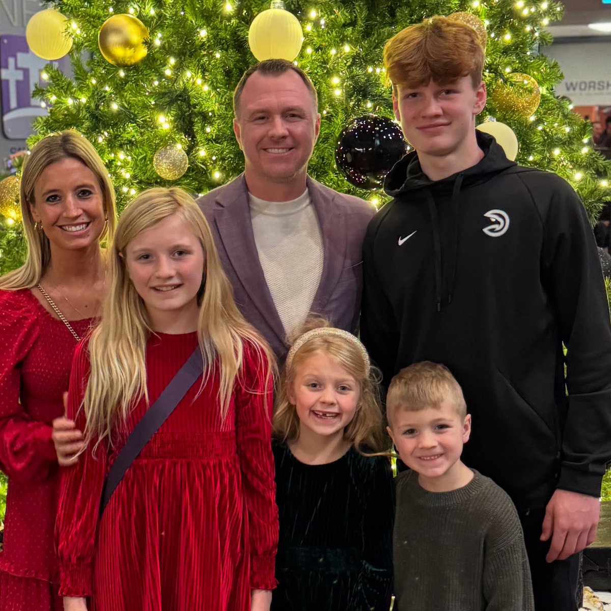 Merry Christmas!

<a href="/ashleebow/">Ashlee Bowman</a> <a href="/bb_buckets2/">Brady Bowman</a>