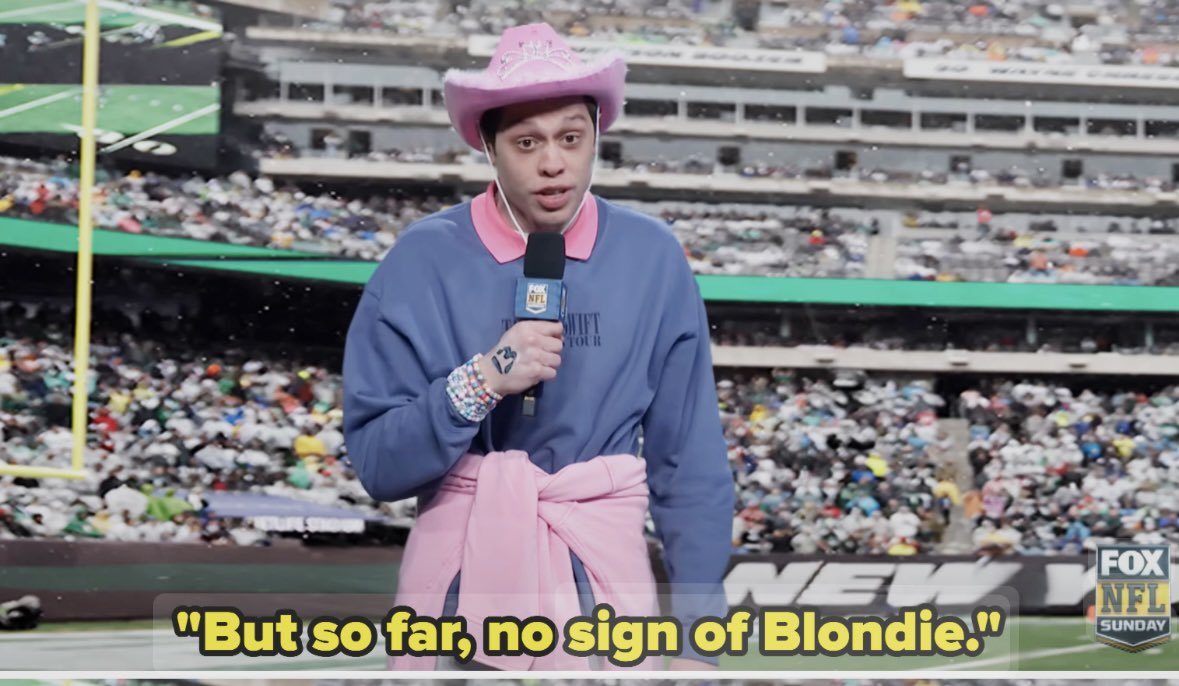 Me refreshing the timeline waiting to see Taylor at the Steelers Chiefs game