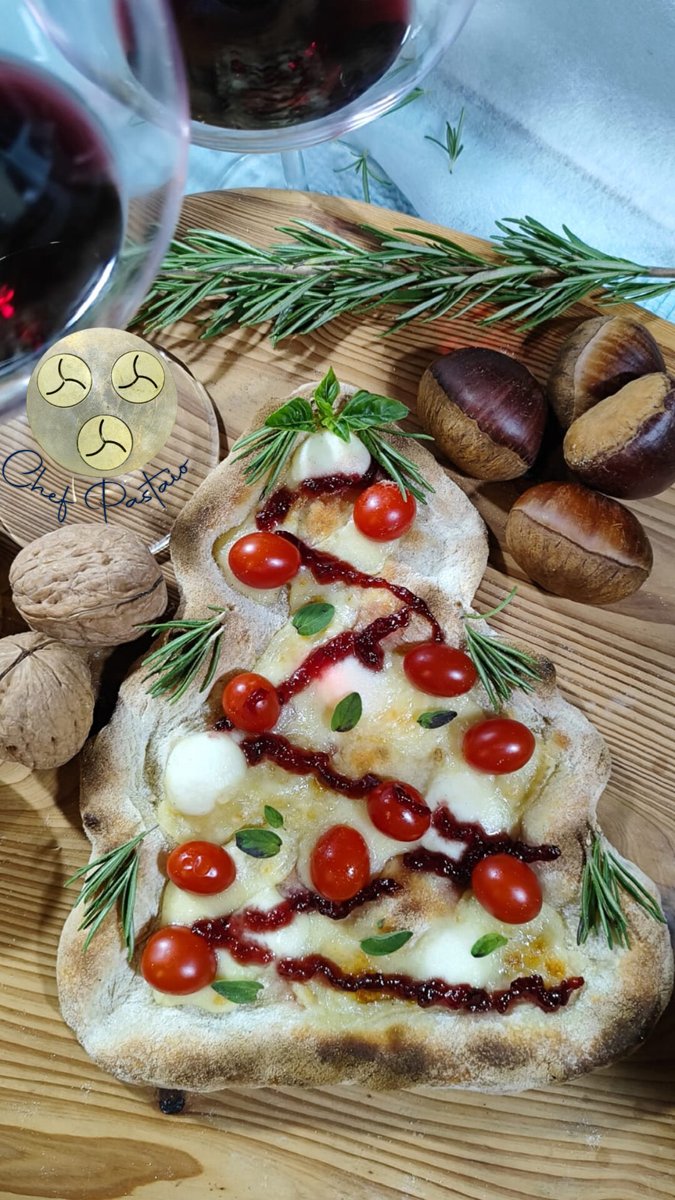 ChefPastaio's tweet image. Feliz Natal pra todos!
Eu espero que você esteja se sentindo amado e abençoado hoje.
Eu sei que é uma época difícil pra muita gente, mês tem muito bem nesse mundo, e se você não tiver bem, vá e faça o bem pra alguém. Acredite em mim, isso vsi voltar pra você. 

Merry Christmas…