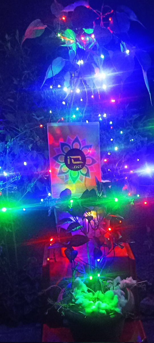 ChetanIngo82222's tweet image. Spreading holiday cheer with a touch of innovation! Wishing you all a Merry Christmas IO Nation
@ionet @ionethindi @net_io37353 
#IOArmy 
#GPUArmy