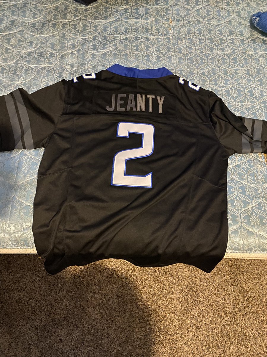 BlaiseKood51790's tweet image. Santa knows who the real Heisman is #Jeanty
