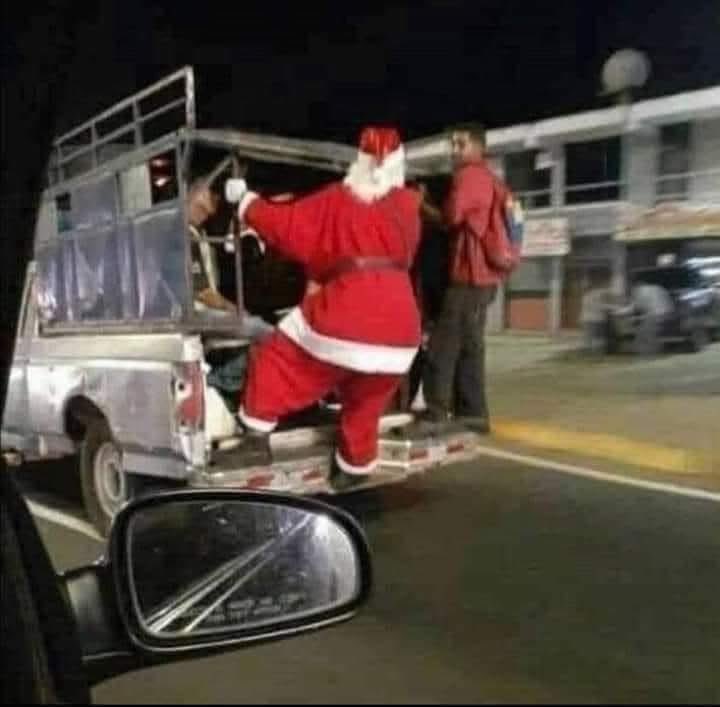 بابا نويل بعد ما شاف امنيات الشعب الأردني🎅🇯🇴