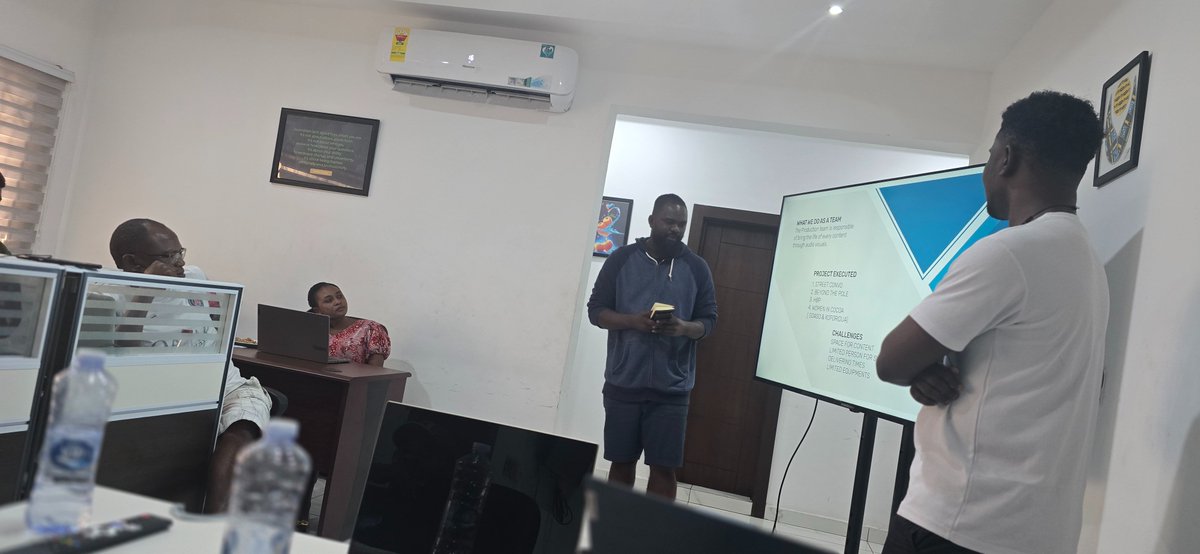 viceversa_gh's tweet photo. 🕰️ Reflecting on 2024, Charging into 2025! 🚀

🎥 Watch the full video here:https://t.co/nLghwGclbn

At Vice Versa Media Ghana, we closed out the year with strategic reviews and big plans for 2025! From tough lessons to BIG wins, we’re gearing up to redefine creativity and innovation in the coming year. 💡✨

What’s ONE goal you’re setting for 2025? Drop a reply!

@vversaglobal @ViceVersaNL @ViceVersaUganda @kwadwosheldon @wode_maya 
#2025Goals #BigDreamsBigWins #CreativeLeadership #MediaInnovation #YearInReview #Christmas2024 #xmas2024 #Ghana #Christmas #Youth #TREASURE