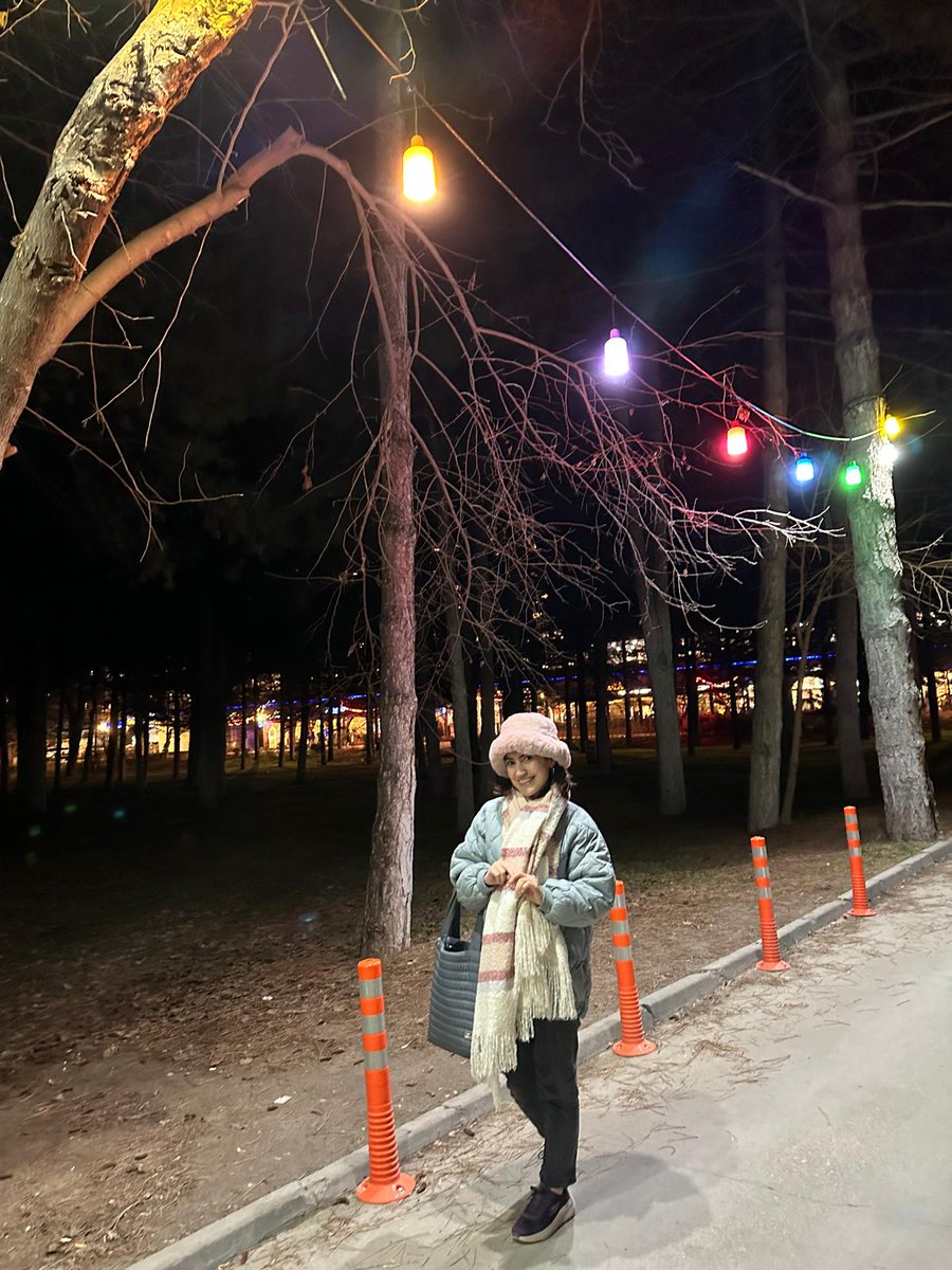 Ölen kraliçe...