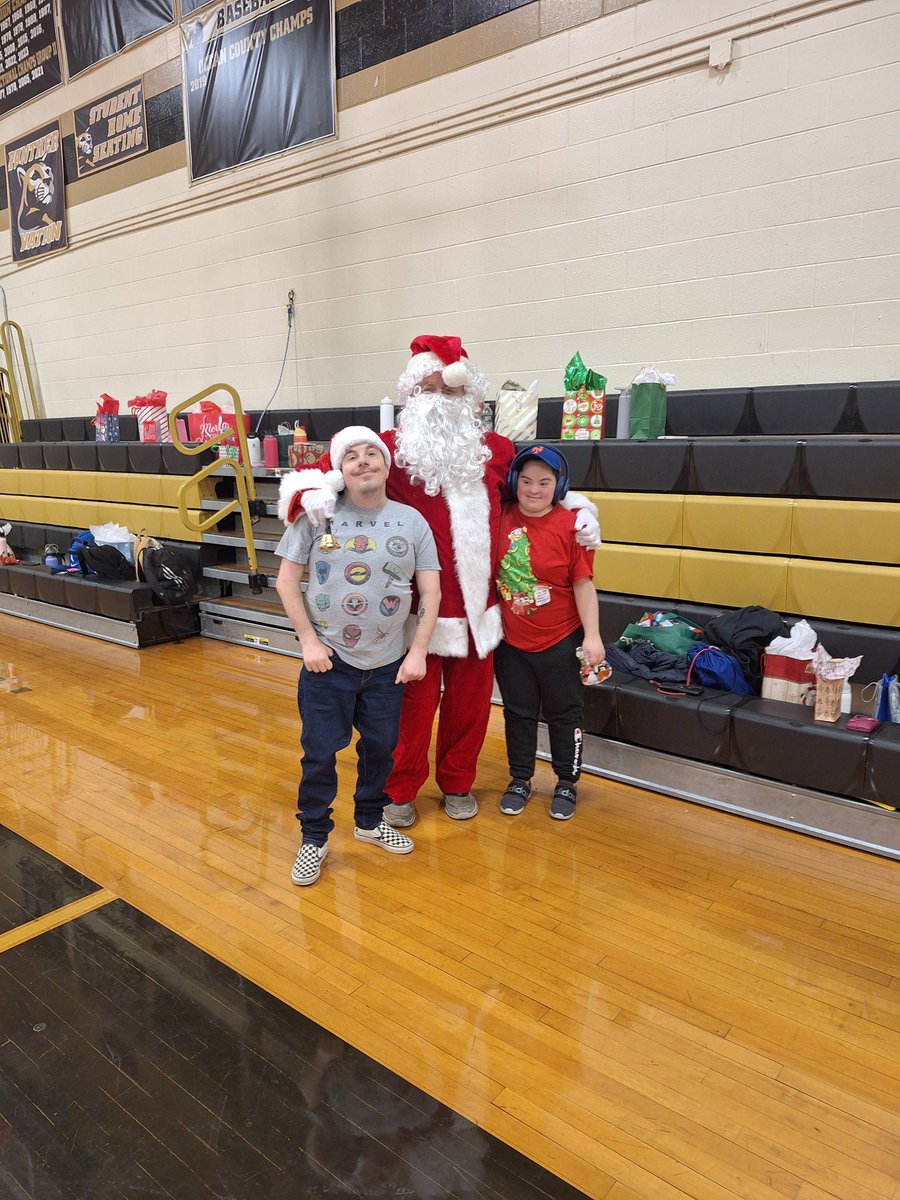 Coach David Drew tweet media