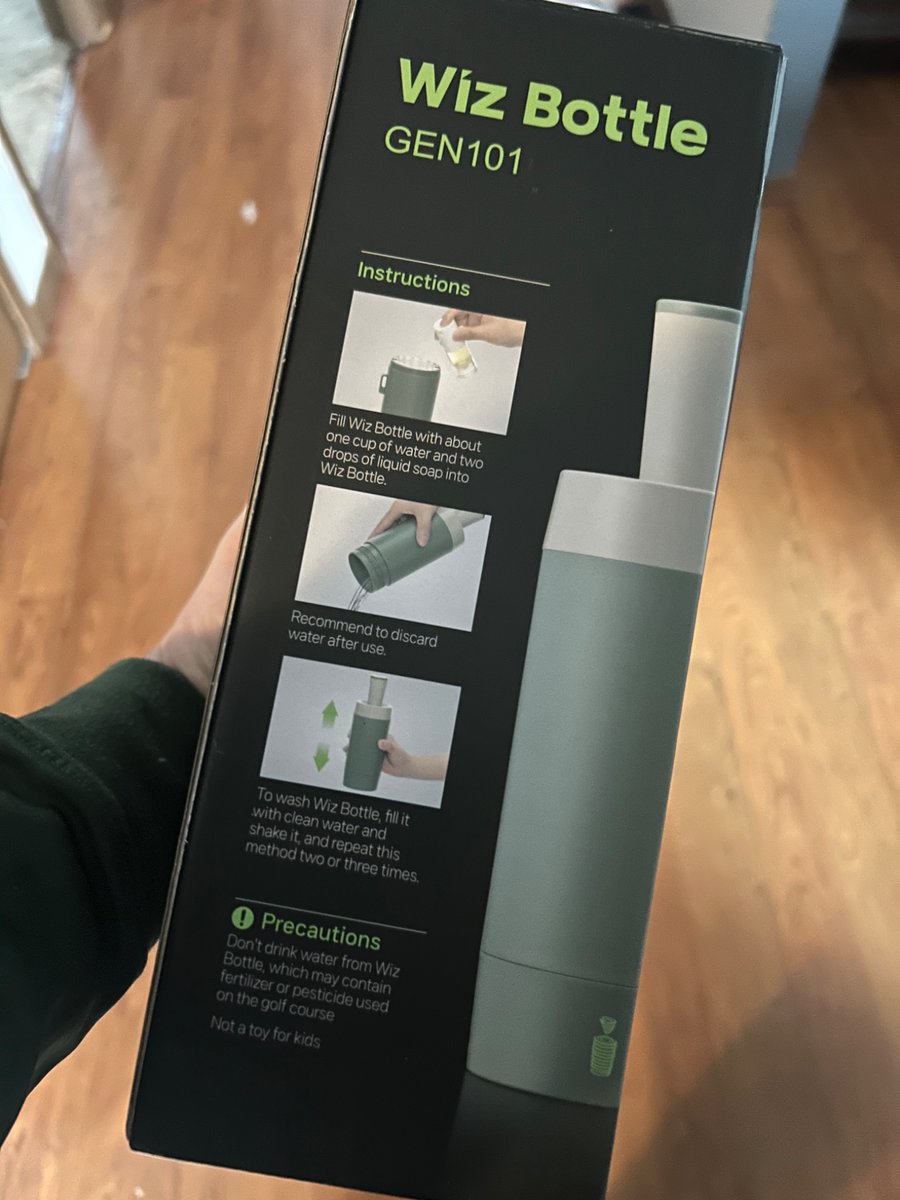 AdJoeyAms's tweet photo. @NoLayingUp The Wiz Bottle, a “portable, tool-free golf ball cleaner washer.” Will let folks draw their own conclusions based on the parts, instructions, and promise of exceptional results https://t.co/kVFMgkAEwr