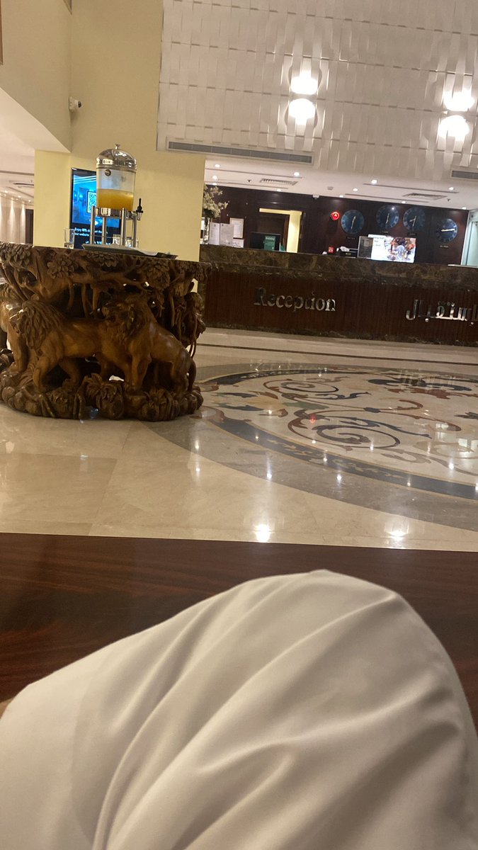 alrassi2009's tweet photo. @SAIBLIVE لي اكثر من ثلاث ساعات في الاستقبال كله من عطلكم من يعوضني https://t.co/sEmbdPuNT4