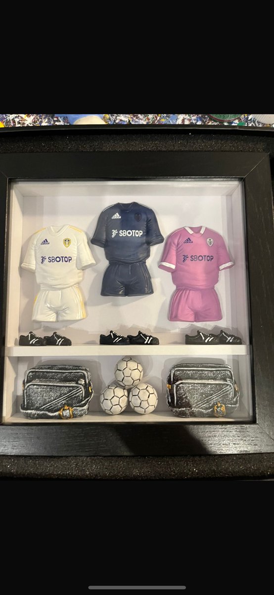 MC Kit Frames (@frameskit) on Twitter photo Leeds frame done for <a href="/97Jc/">Jamie Collins</a> as a present for his sister #LEEDS #LUFC #MOT #ALAW 👍 Leeds frame done for <a href="/97Jc/">Jamie Collins</a> as a present for his sister #LEEDS #LUFC #MOT #ALAW 👍