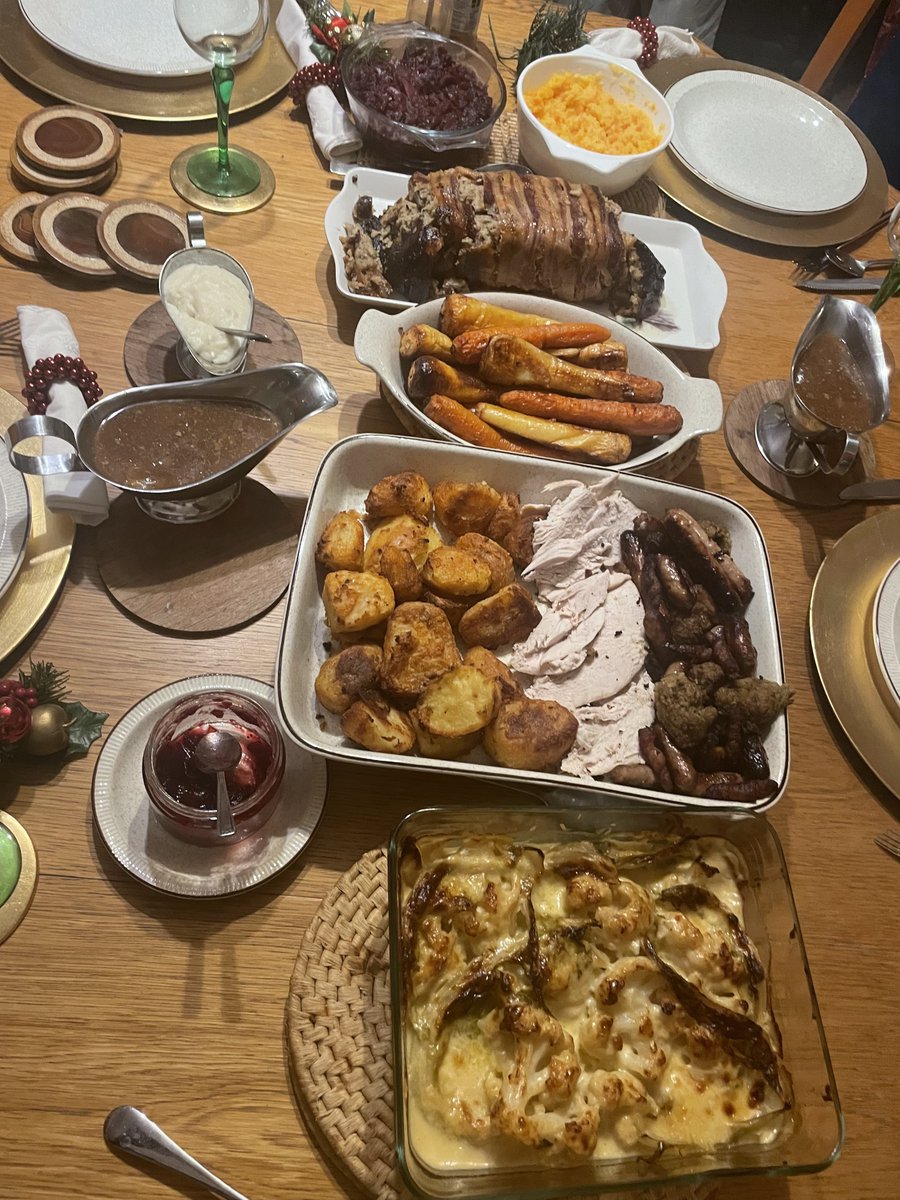 Dr Holly Vickery tweet media