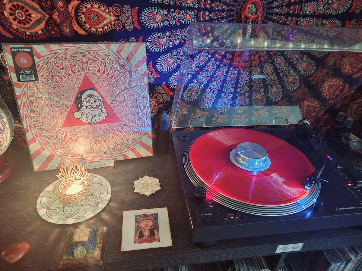 Kelly Sommerfeld (@_alien_goddess_) on Twitter photo Psych-Out Christmas : Various Artists
Merry Christmas!
<a href="/ElephantStoneHQ/">Elephant Stone</a>
<a href="/THEVACANTLOTS/">THE VACANT LOTS</a> <a href="/psychicills/">Psychic Ills</a> <a href="/Deadmeadowltd/">Dead Meadow</a> <a href="/sleepysun/">IMAI Yohei</a> & more! <a href="/CleopatraRecord/">Cleopatra Records</a> Psych-Out Christmas : Various Artists
Merry Christmas!
<a href="/ElephantStoneHQ/">Elephant Stone</a>
<a href="/THEVACANTLOTS/">THE VACANT LOTS</a> <a href="/psychicills/">Psychic Ills</a> <a href="/Deadmeadowltd/">Dead Meadow</a> <a href="/sleepysun/">IMAI Yohei</a> & more! <a href="/CleopatraRecord/">Cleopatra Records</a>