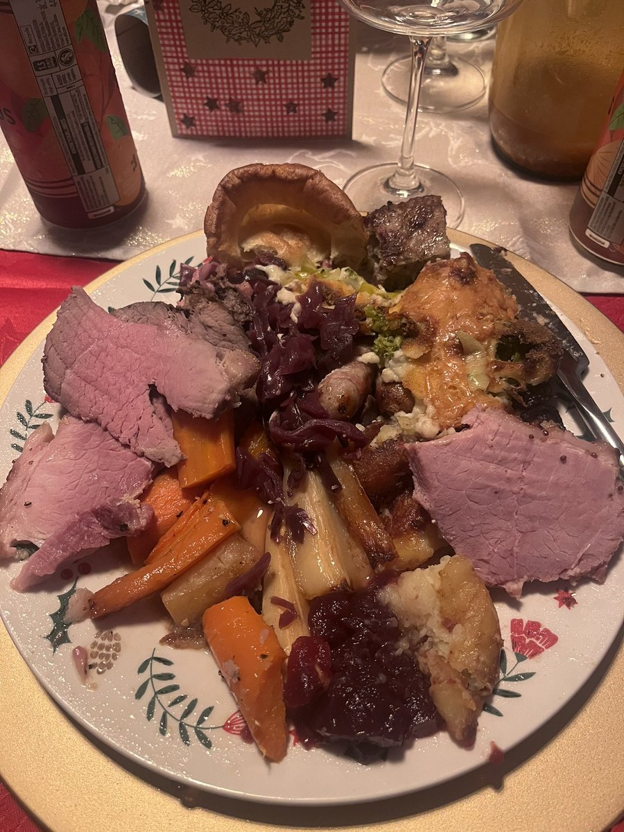 Leek and broccoli cheese bake was a sensational addition to this years Christmas dinner