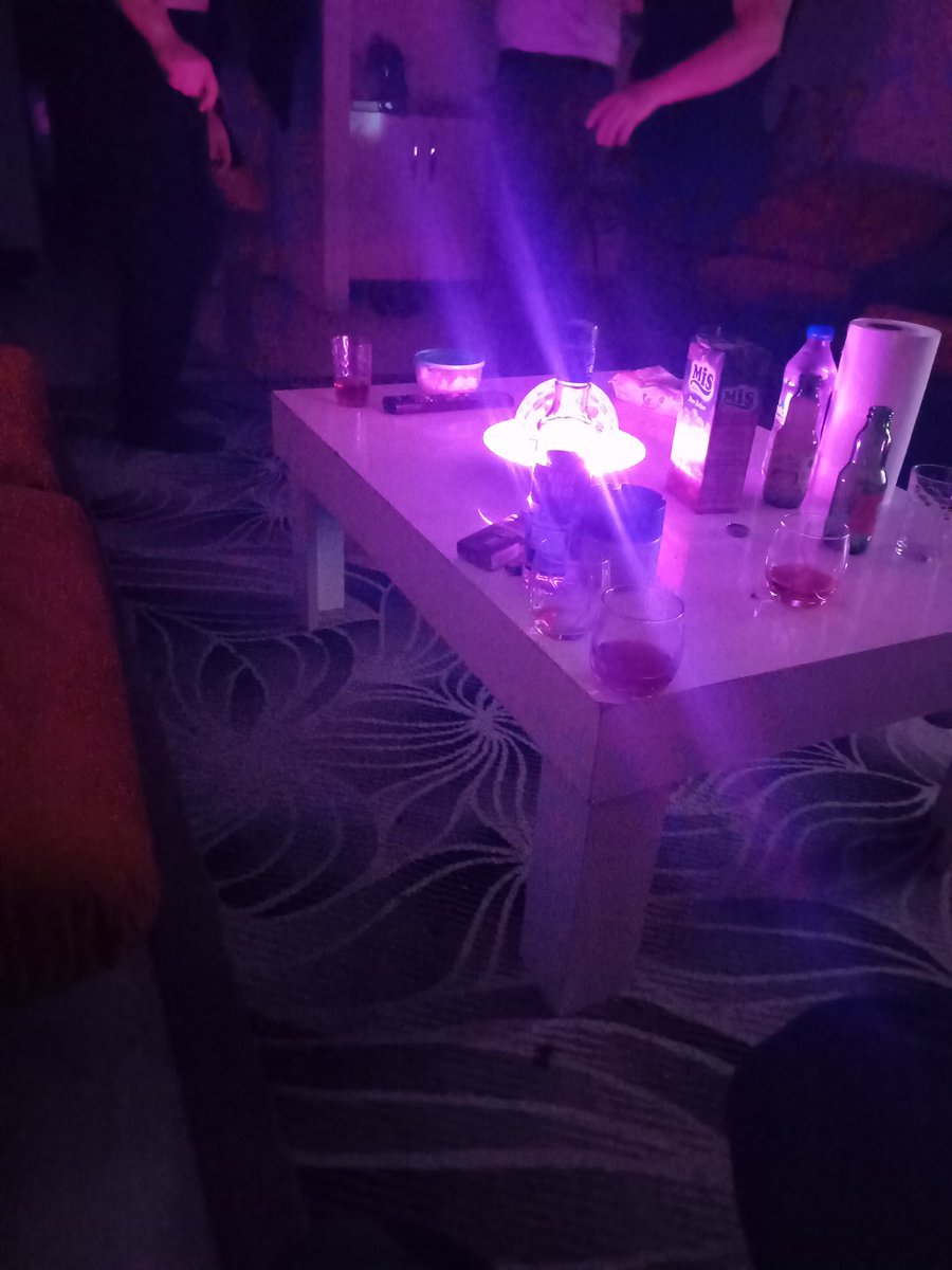 alev2672's tweet photo. Ortamimiz dan kareler denizli merkezden evli olgun ciftleriz reel evli çiftleri bekleriz tek arkadaşlar 33yaş üstü ve denizli dışı çıkmıyoruz ayrıca tek arkadaşlar her ortamın ücreti ve bedeli vardır zevkin hesabını yapanlar uzak dursun bizden saygılar https://t.co/WZkDRuKbhQ