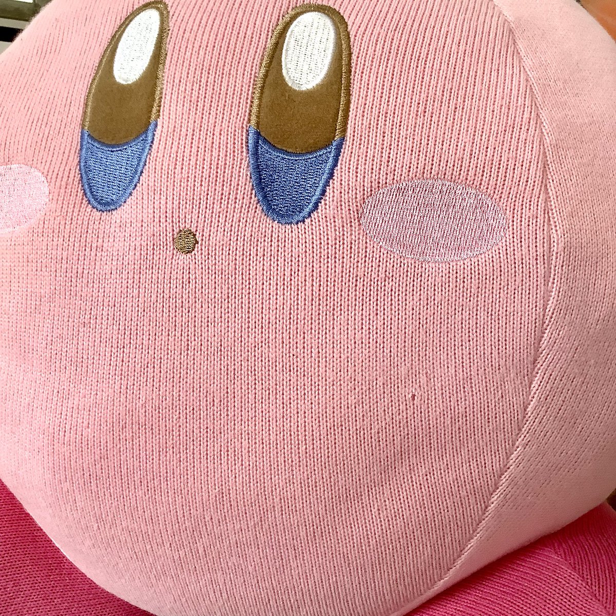 lillyshyy's tweet image. Plush toy Kirby
ไซซ์ใหญ่ เนื้อผ้าก้อนแน่นๆแต่ยังนุ่มอยู่ค่ะ มีรูอยู่จึ้งนึง
⭐️ 250฿
📮 ค่าส่งเหมาๆ 40฿
#ตุ๊กตามือสอง #kirbyplush #ตลาดนัดเคอร์บี้ #ตลาดนัดkirby #เคอร์บี้ #kirbydoll #ตลาดนัดรวมด้อม #ดิสนีย์ #kirby #ตุ๊กตาเคอร์บี้ #ตลาดนัดอนิเมะ #doll #ตลาดนัดตุ๊กตา
