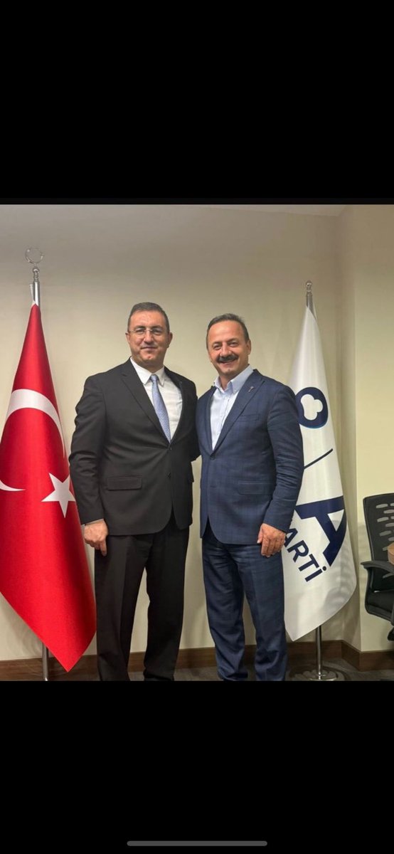 Metin BAYDAR (@metinbaydar63) on Twitter photo Değerli Şanlıurfalı hemşehrilerim sayın genel başkanımız <a href="/yavuzagiraliog/">Yavuz Ağıralioğlu</a> tensipleriyle bugün itibariyle Anahtar parti Şanlıurfa kurucu il başkanı olarak atanmış bulunmaktayım bütün hemşehrilerimin desteklerini bekliyorum saygılarımı sunuyorum.. Değerli Şanlıurfalı hemşehrilerim sayın genel başkanımız <a href="/yavuzagiraliog/">Yavuz Ağıralioğlu</a> tensipleriyle bugün itibariyle Anahtar parti Şanlıurfa kurucu il başkanı olarak atanmış bulunmaktayım bütün hemşehrilerimin desteklerini bekliyorum saygılarımı sunuyorum..