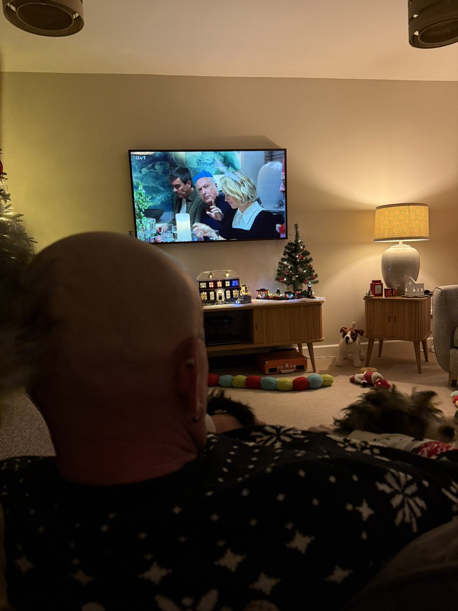 p14wee's tweet image. Christmas complete…. His happy place!!! Emmerdale Ade!! @BruntT @Woody292929