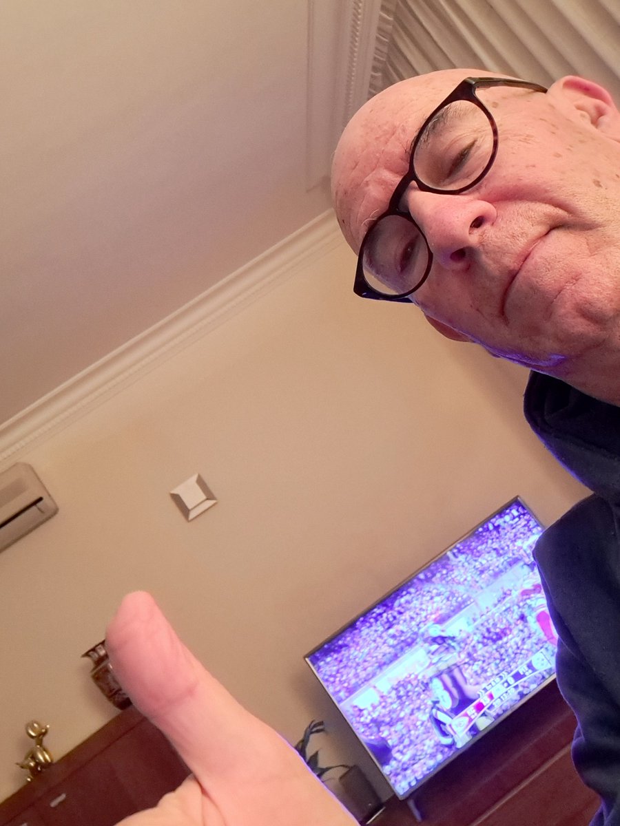 josepmavia's tweet photo. #NetflixNFL From Tarragona (Spain)  Go Go Go Kansas https://t.co/K7ZT83Hrl0