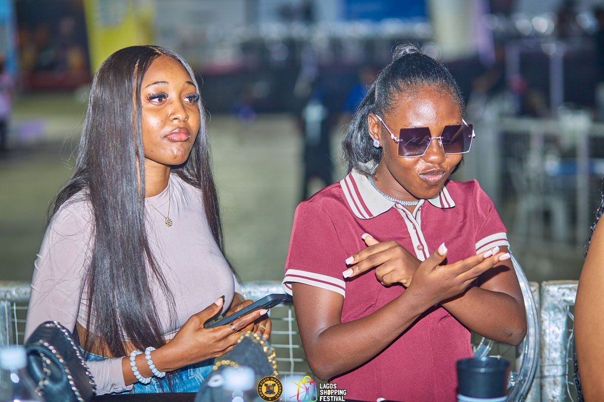 LagosShopFest's tweet photo. All the fine boys and girls for Lagos! We outside at the OBLEE linkup at the Lagos Shopping Festival 🥳 🤪 

#LagosShoppingFestival #LagosShopFest2024 https://t.co/ggtRTbwotf