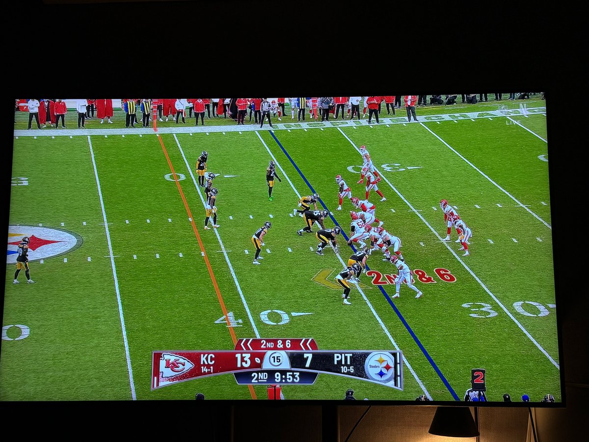 Here in Bangkok, it’s 2 AM Thailand time. Merry Christmas! 🏈🇹🇭🎄
 #NFLonNetflix