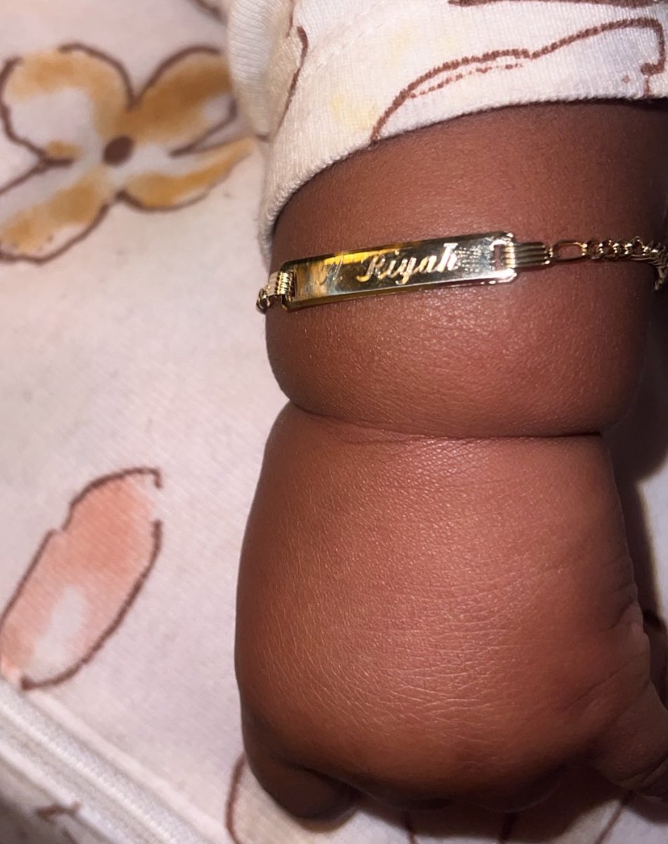 luccckydaone's tweet photo. From Dada To His First Lady 😍😍 #FreeAp https://t.co/koQkPdZiNo