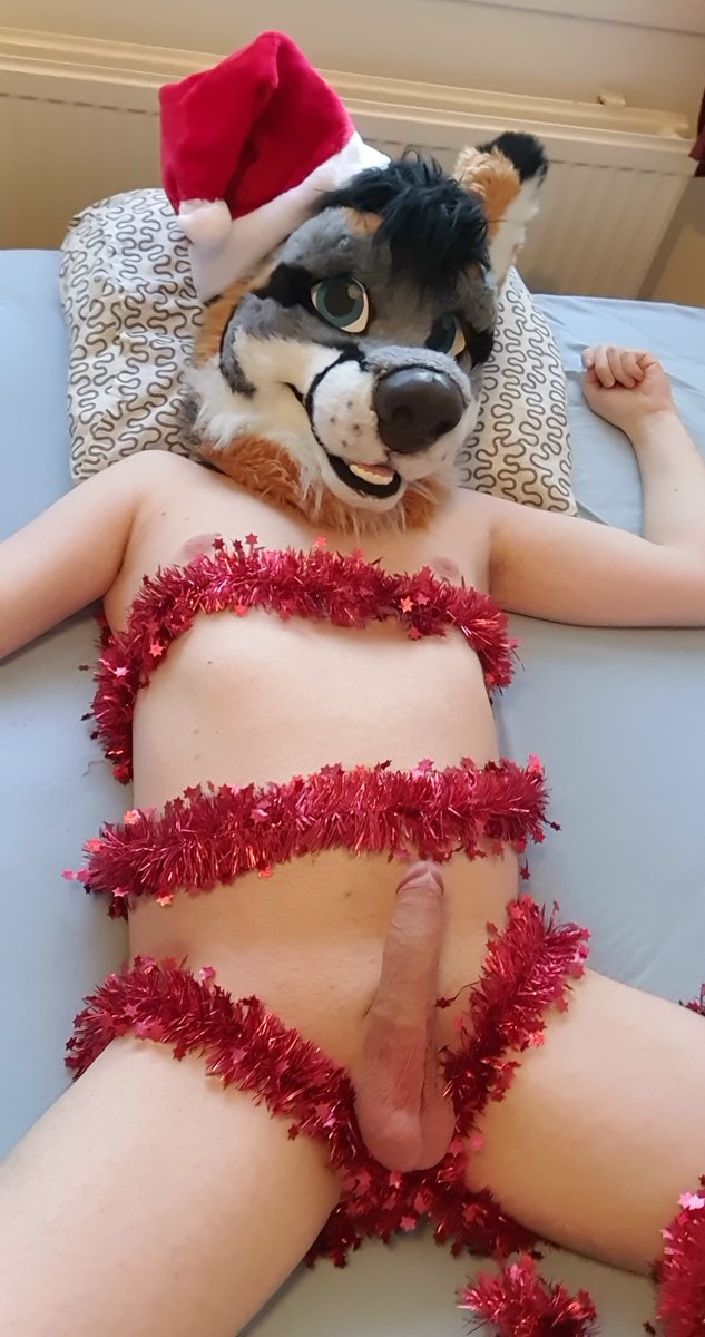 The present on your bed.
Murry Christmas. 😊